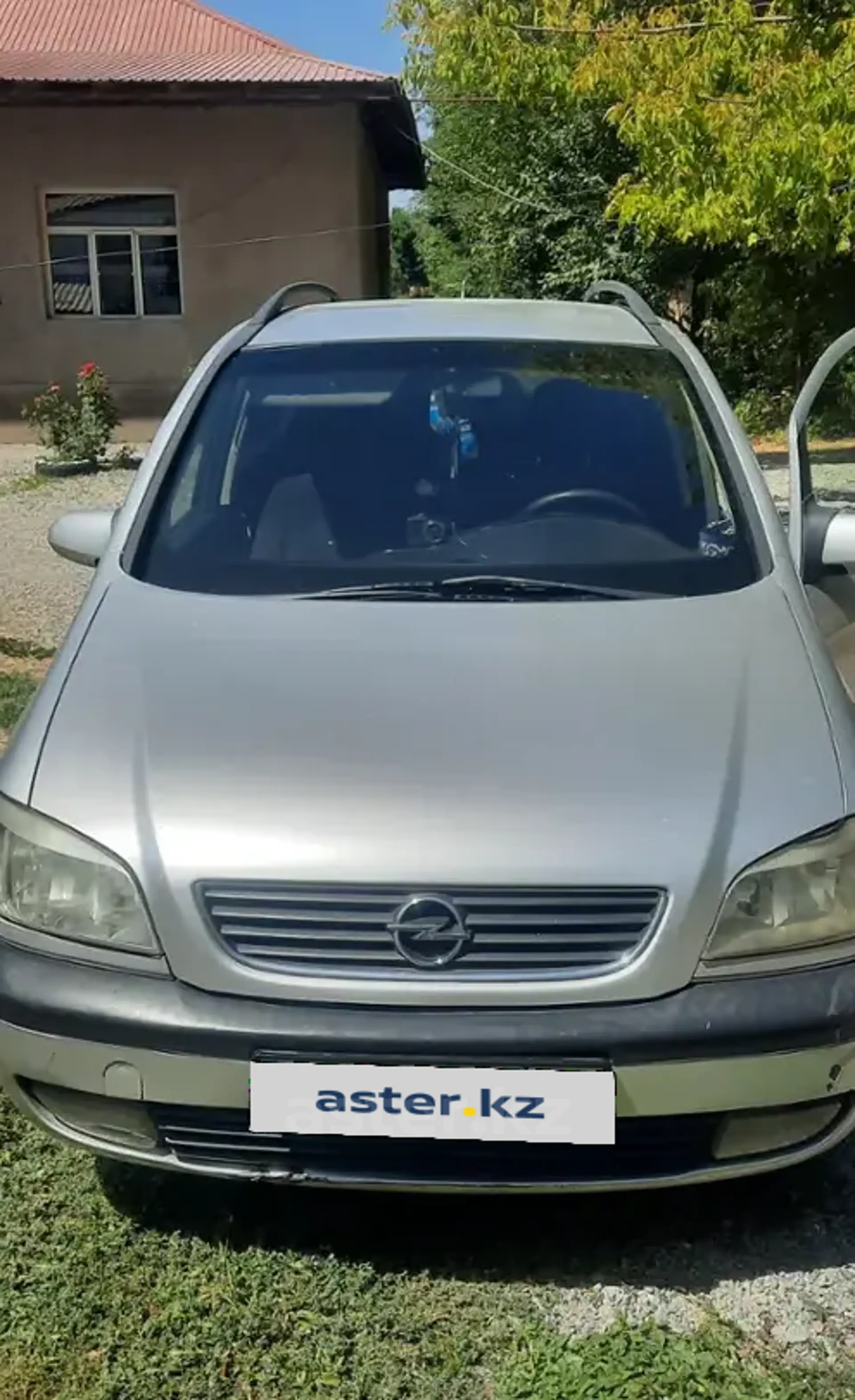 Opel Zafira 2001