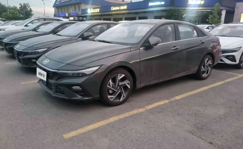 Hyundai Elantra 2024 года за 9 750 000 тг. в Алматы