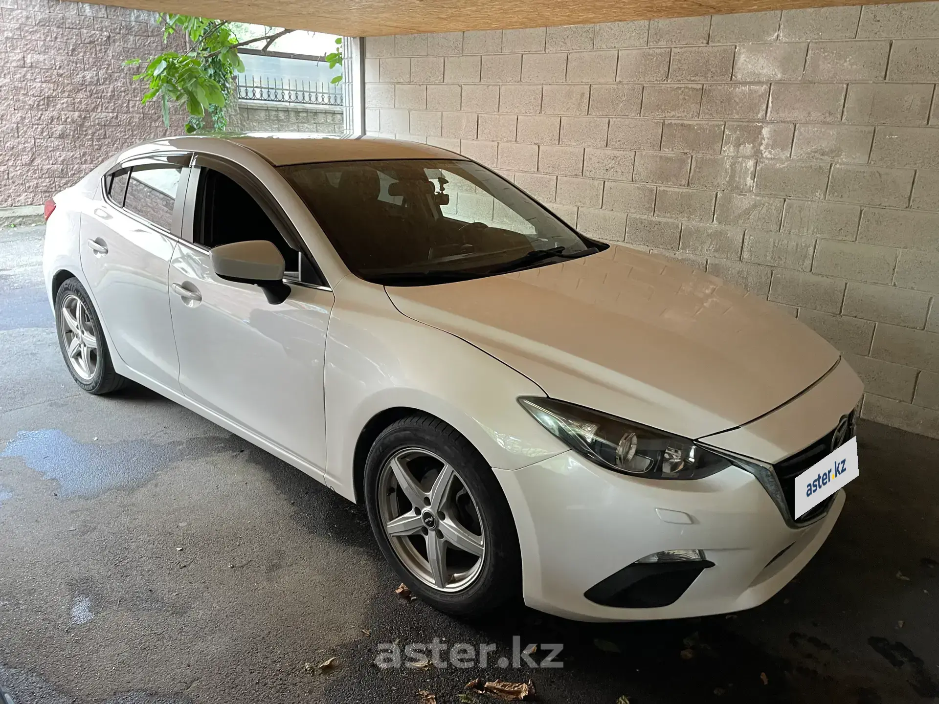 Mazda 3 2015