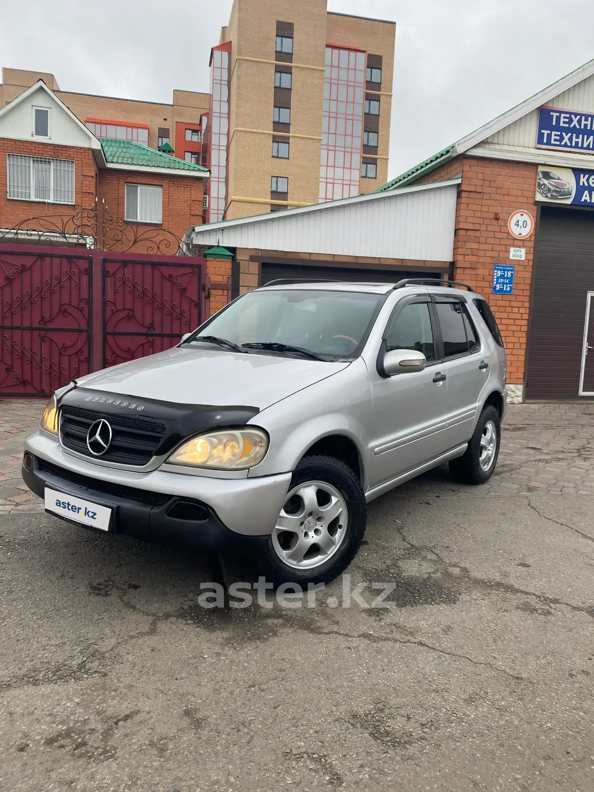 Mercedes-Benz M-Класс 2002