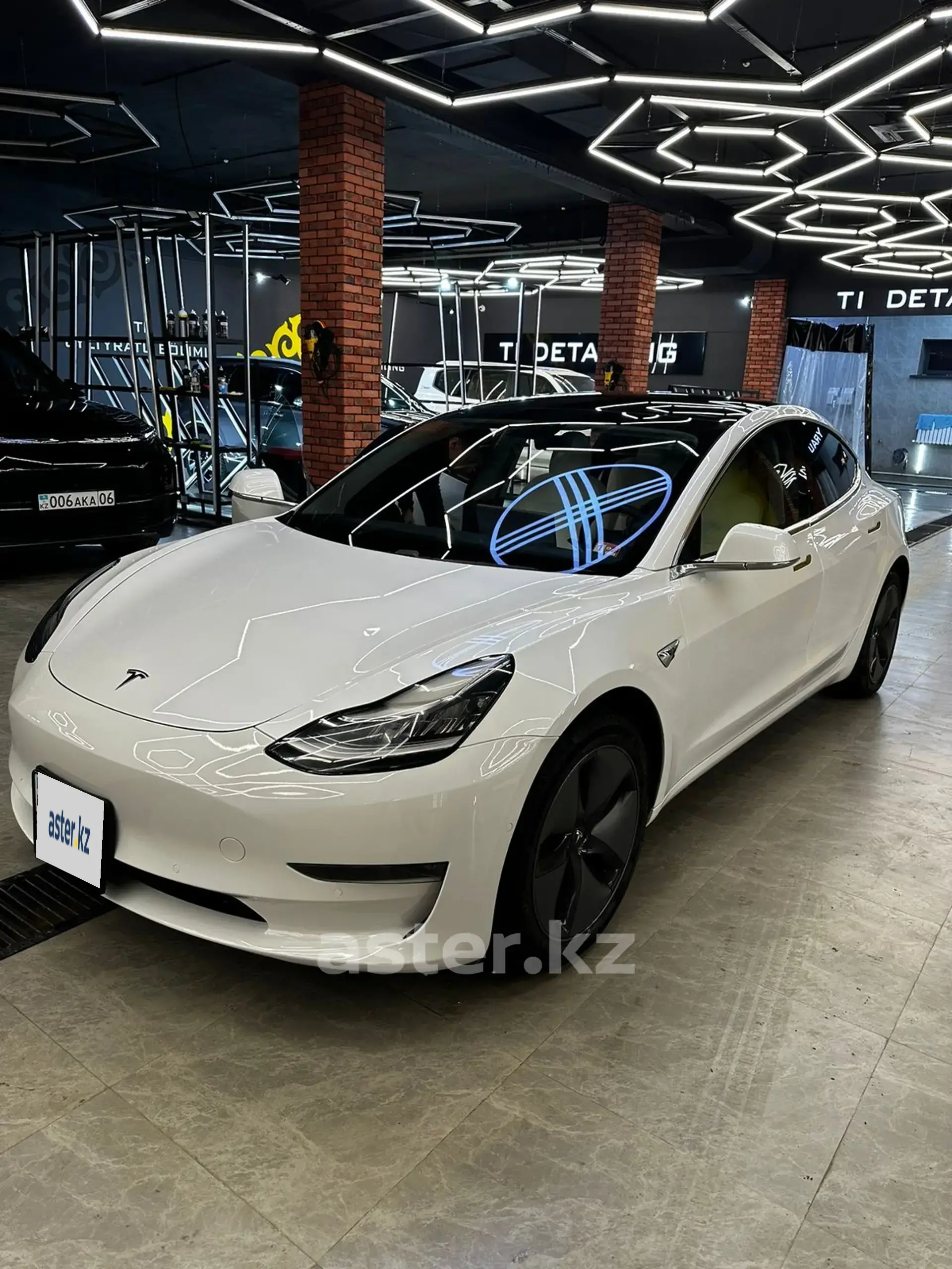 Tesla Model 3 2020