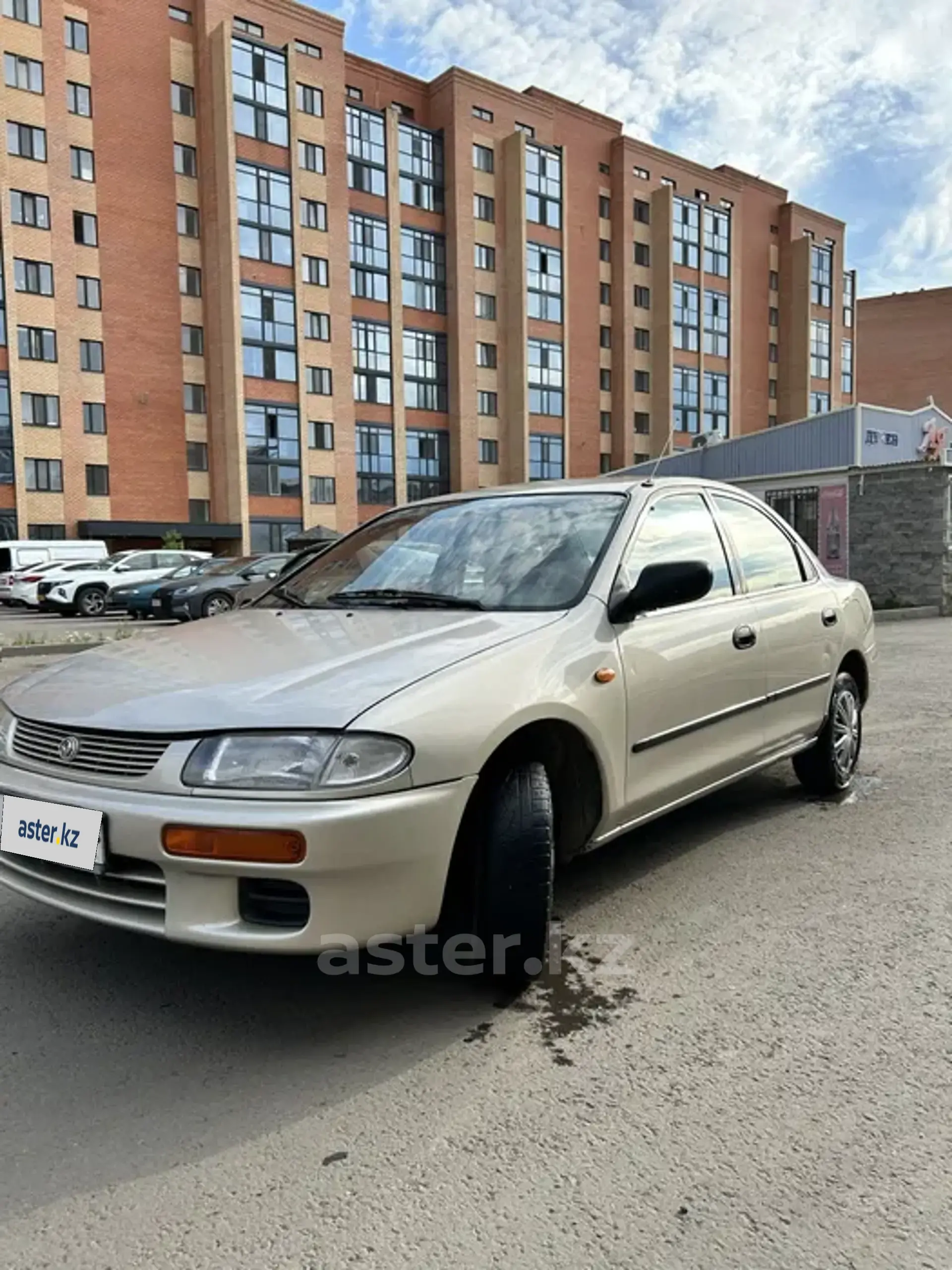 Mazda 323 1994