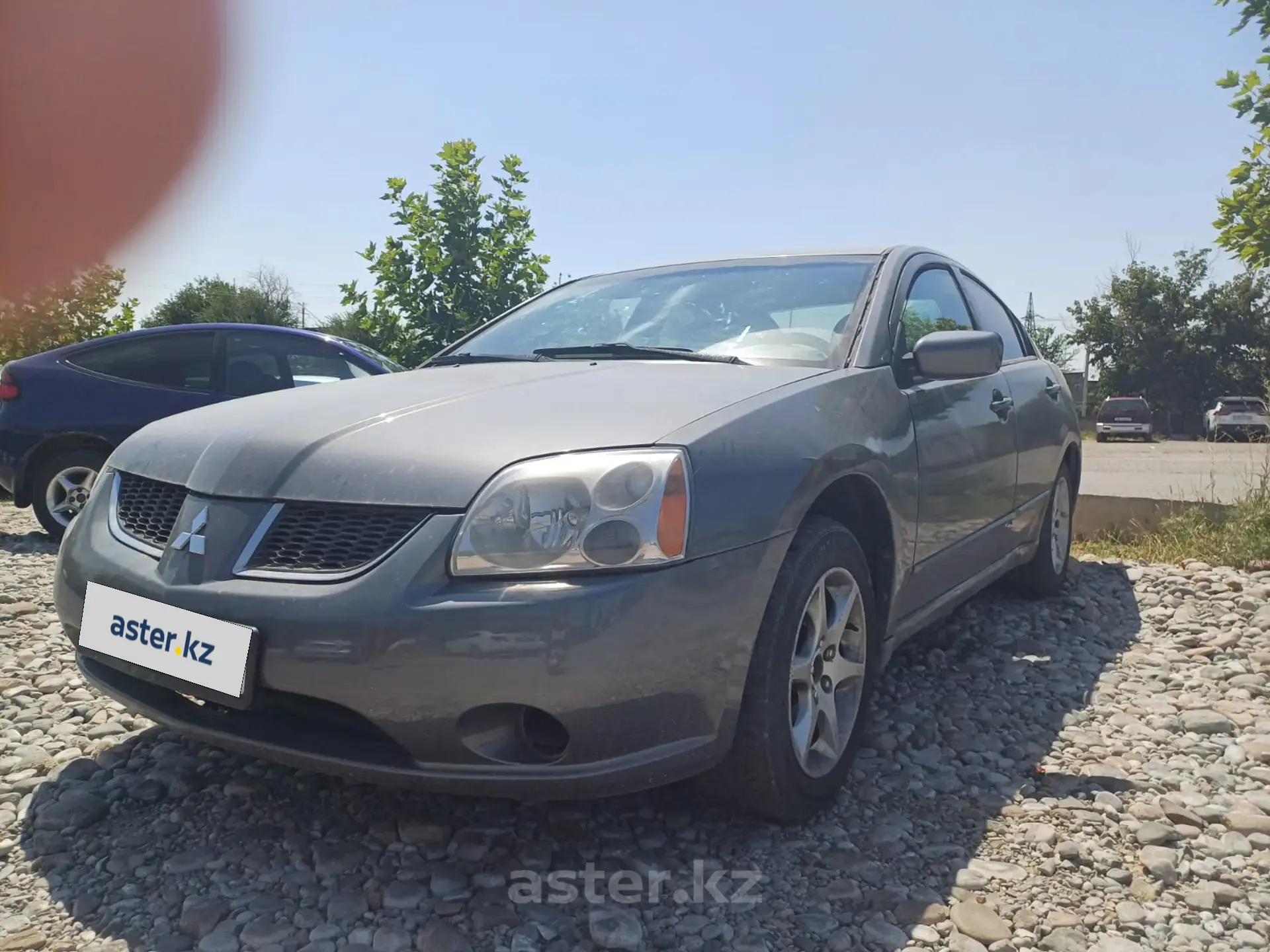 Mitsubishi Galant 2004