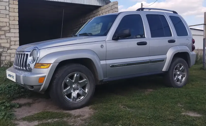 Jeep Liberty (North America) 2006 года за 5 000 000 тг. в Актобе