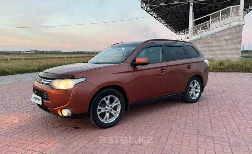 Mitsubishi Outlander 2013 года за 8 000 000 тг. в Павлодарская область