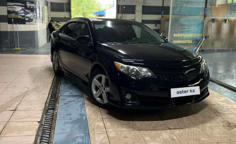 Toyota Camry 2013 года за 8 400 000 тг. в Астана