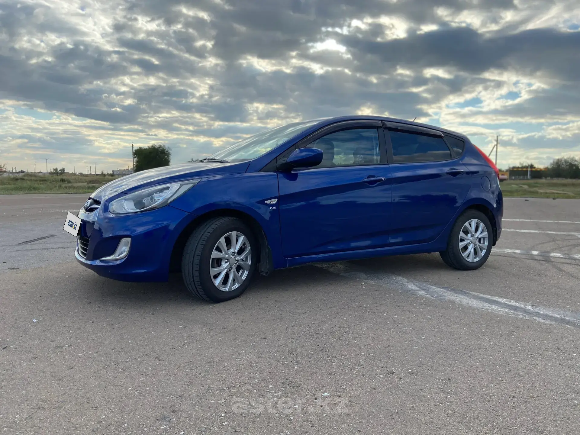 Hyundai Accent 2012