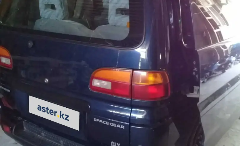 Mitsubishi Space Gear 1997 года за 3 900 000 тг. в Шымкент фото 3