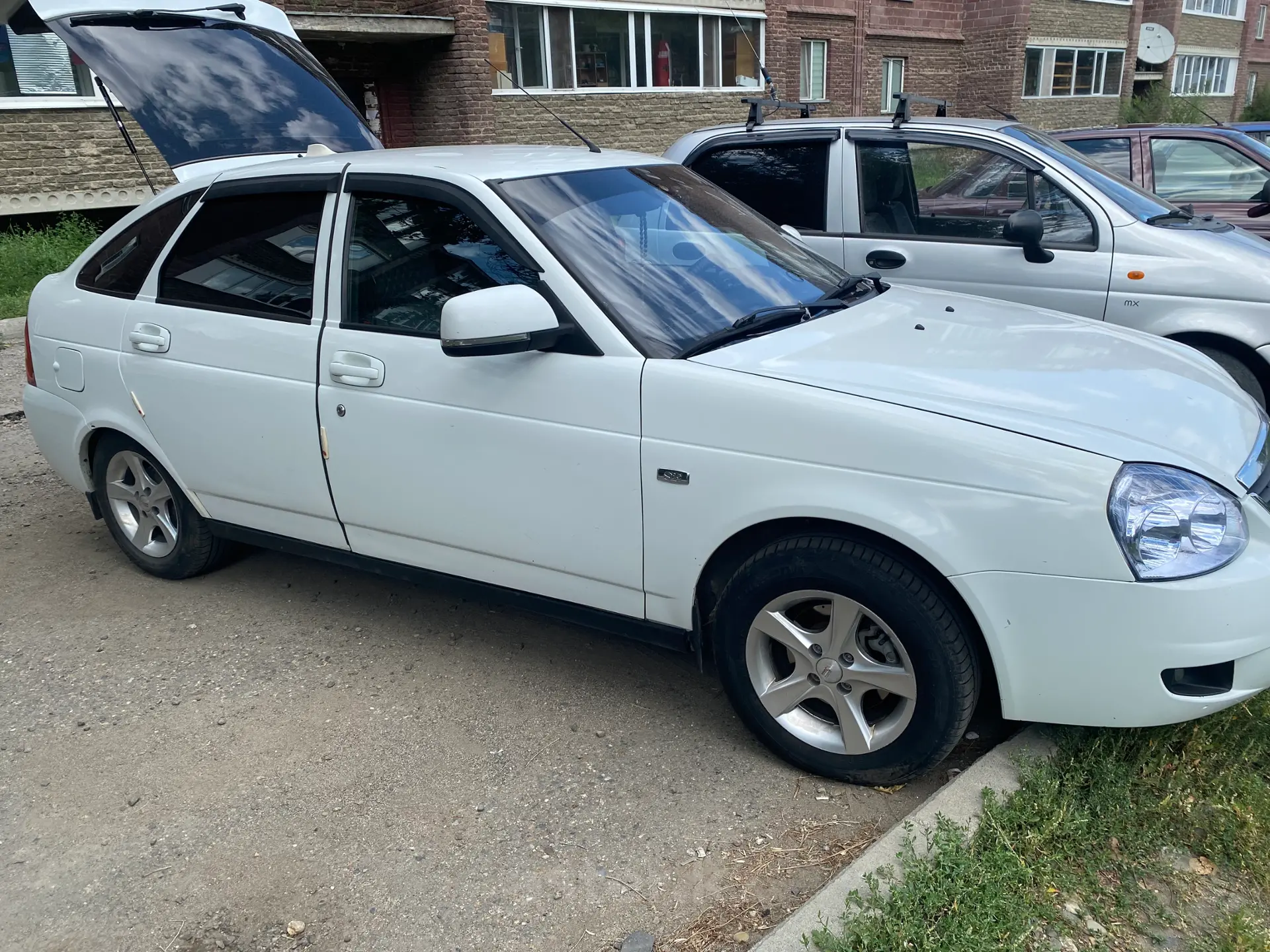 LADA (ВАЗ) Priora 2012