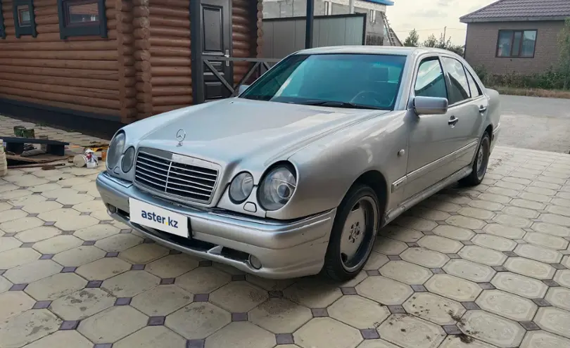 Mercedes-Benz E-Класс 1999 года за 2 900 000 тг. в Астана