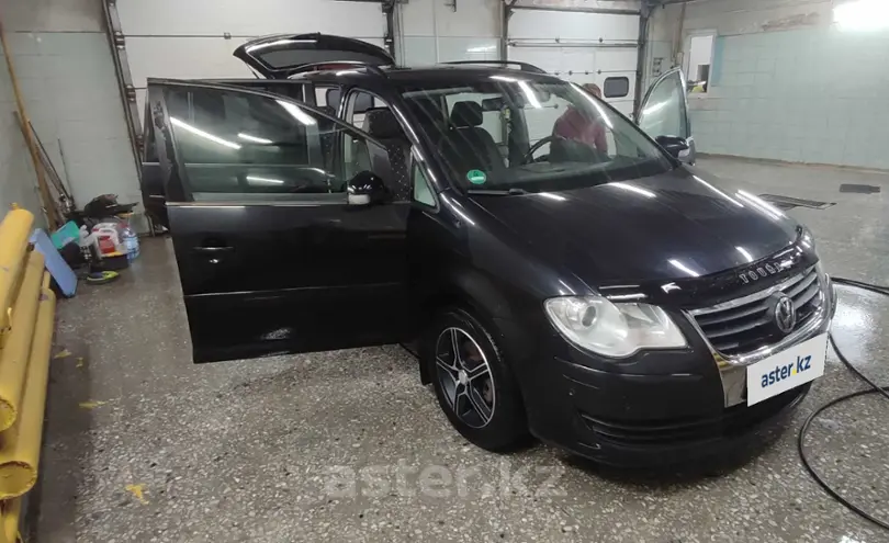 Volkswagen Touran 2007 года за 4 000 000 тг. в Экибастуз