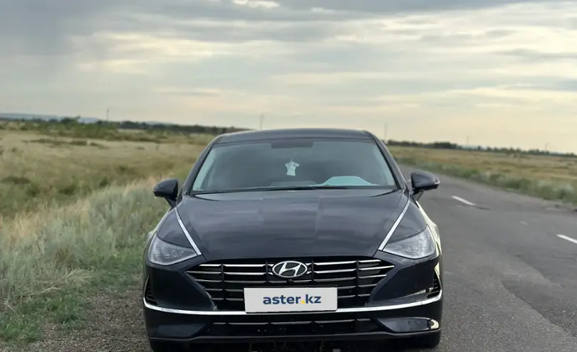 Hyundai Sonata 2021 года за 13 500 000 тг. в Караганда