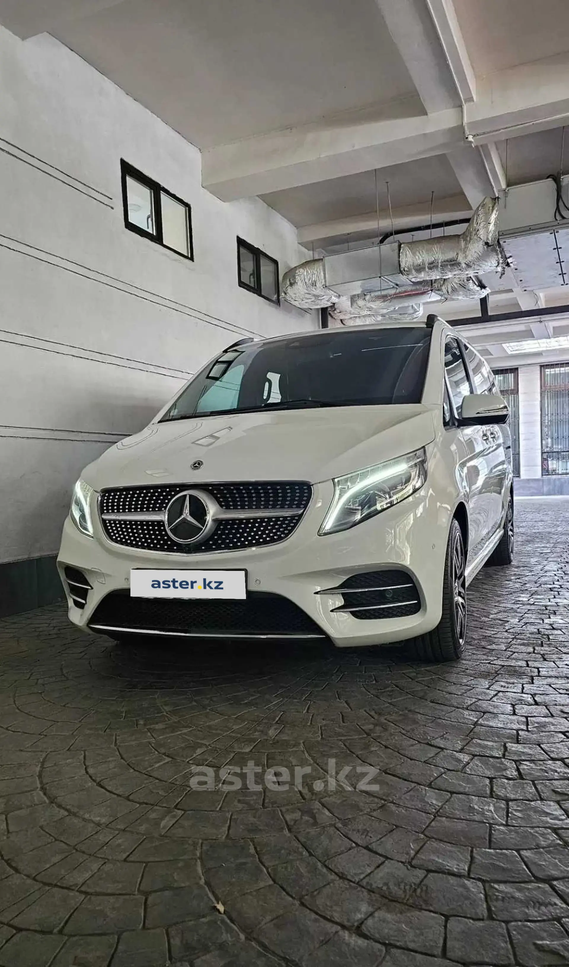 Mercedes-Benz V-Класс 2019