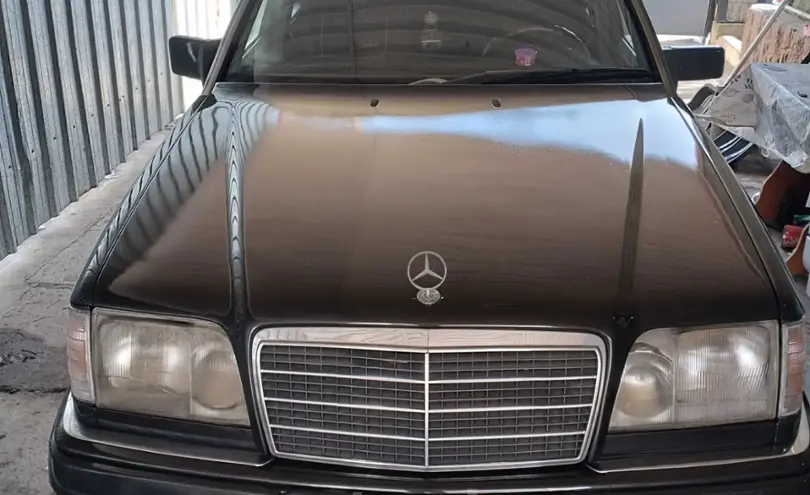 Mercedes-Benz W124 1992 года за 2 000 000 тг. в Алматы