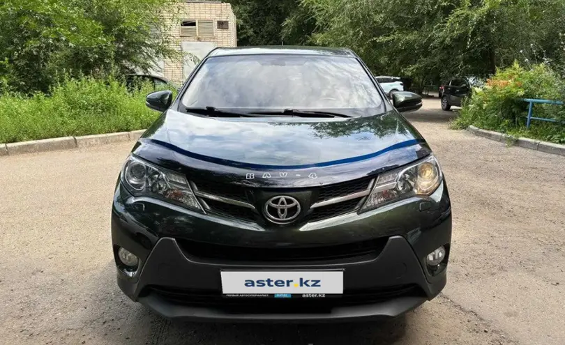 Toyota RAV4 2013 года за 9 800 000 тг. в Усть-Каменогорск