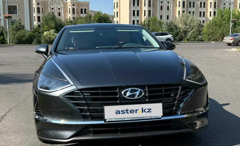 Hyundai Sonata 2023 года за 12 300 000 тг. в Алматы