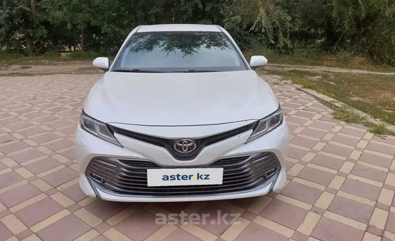 Toyota Camry 2019 года за 12 900 000 тг. в Алматы