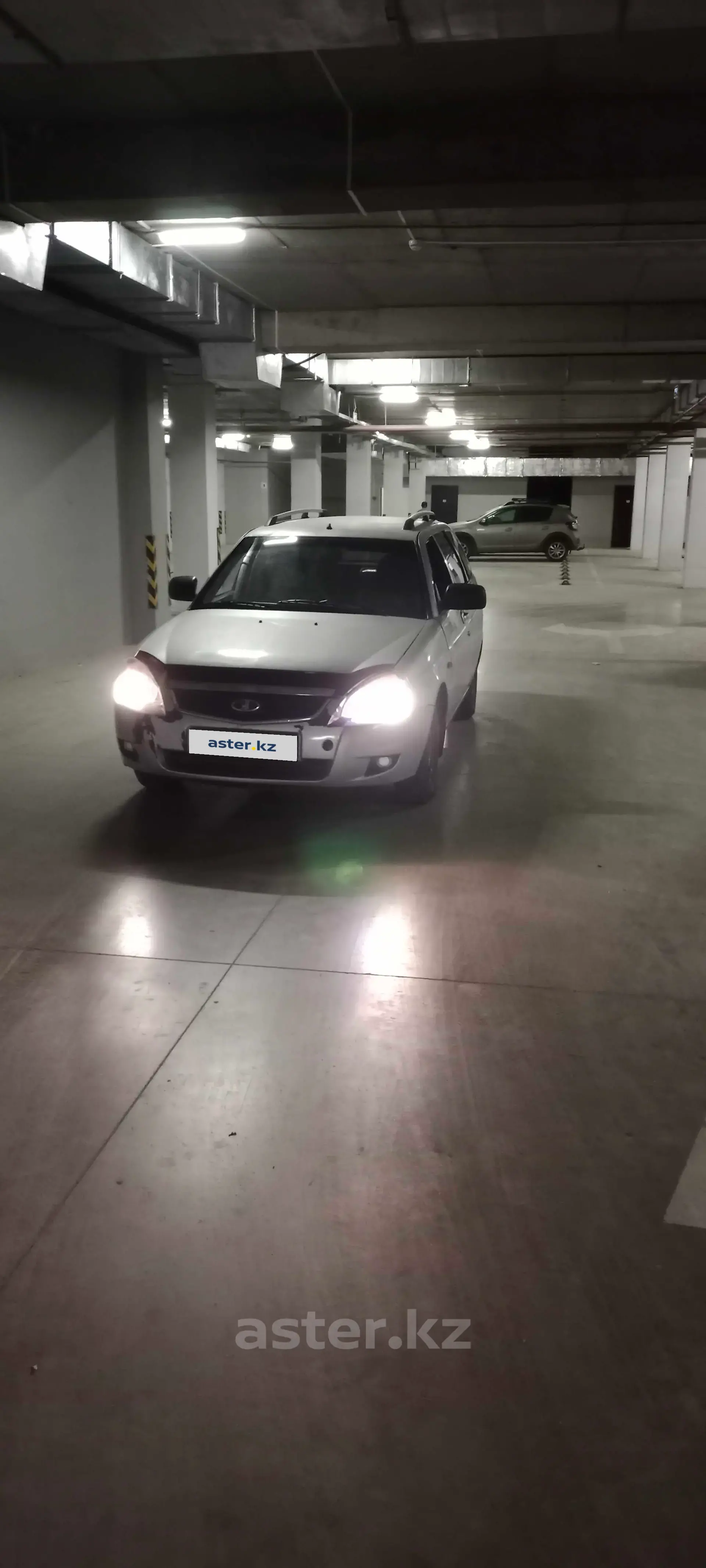 LADA (ВАЗ) Priora 2012