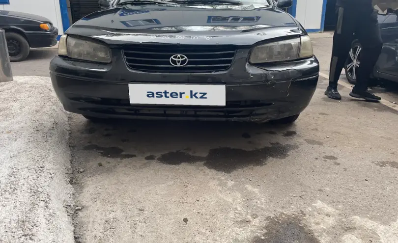 Toyota Camry 1999 года за 2 250 000 тг. в Астана