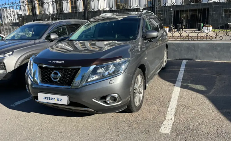 Nissan Pathfinder 2015 года за 10 700 000 тг. в Астана