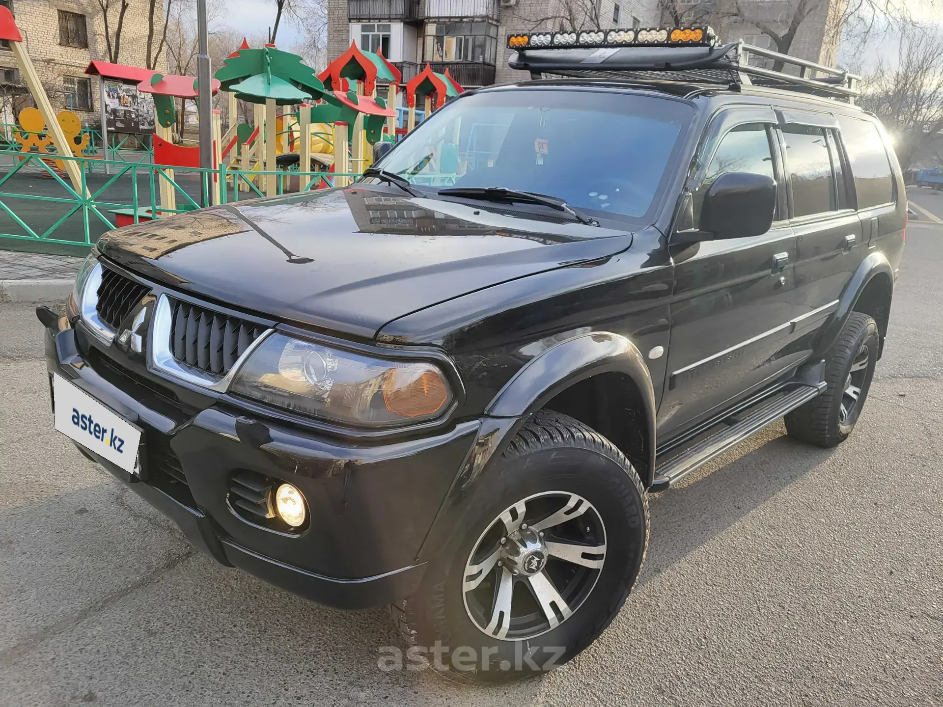 Mitsubishi Pajero Sport 2006