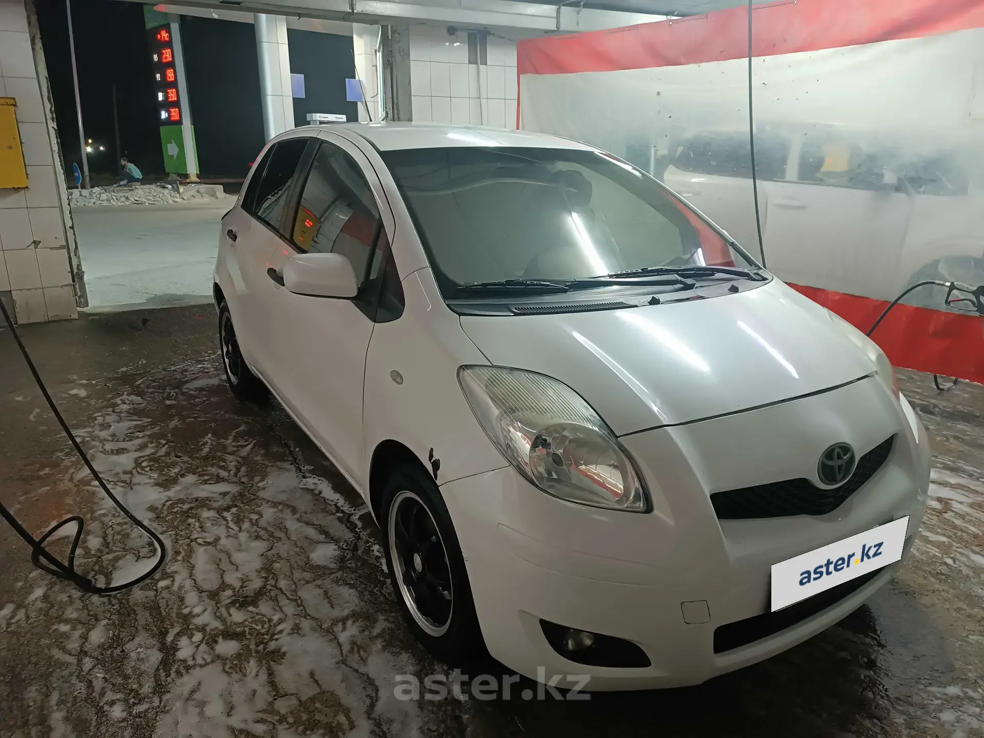 Toyota Yaris 2010