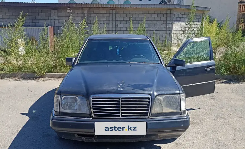 Mercedes-Benz E-Класс 1993 года за 900 000 тг. в Талдыкорган