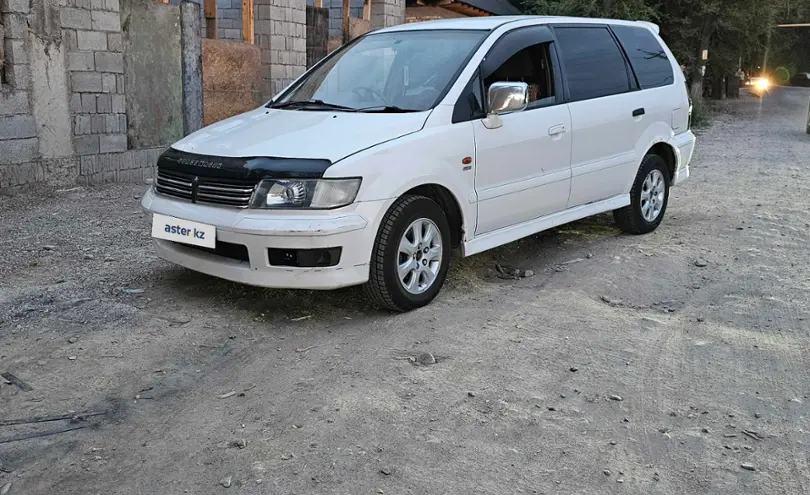 Mitsubishi Chariot 1998 года за 1 550 000 тг. в Алматы