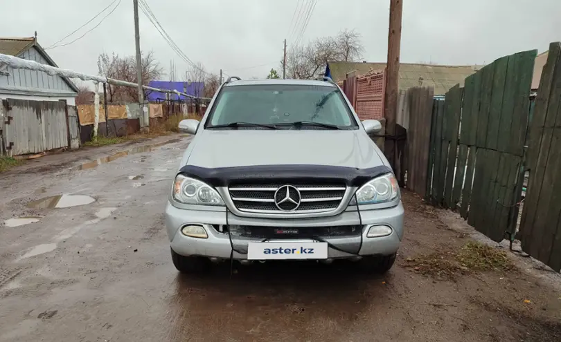 Mercedes-Benz M-Класс 2003 года за 3 500 000 тг. в null