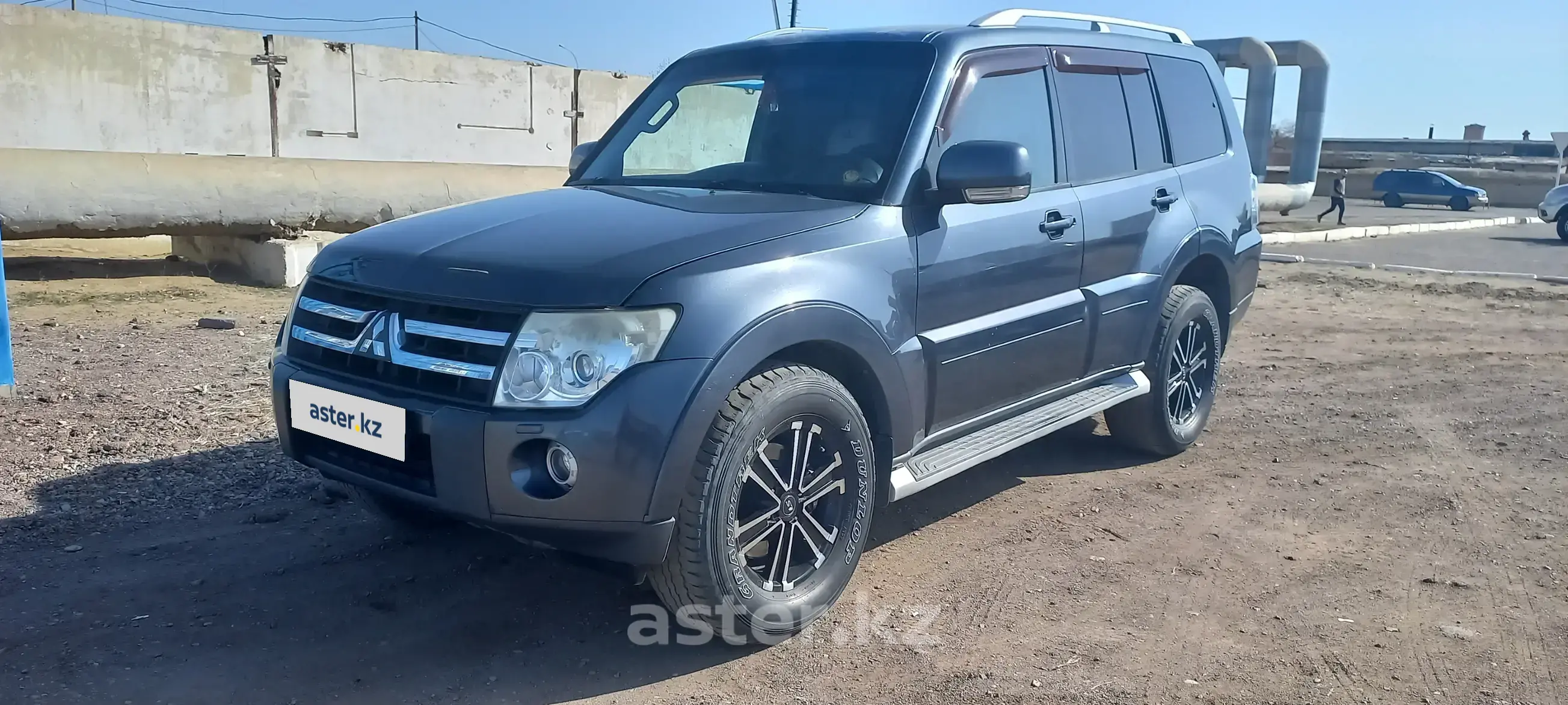 Mitsubishi Pajero 2007