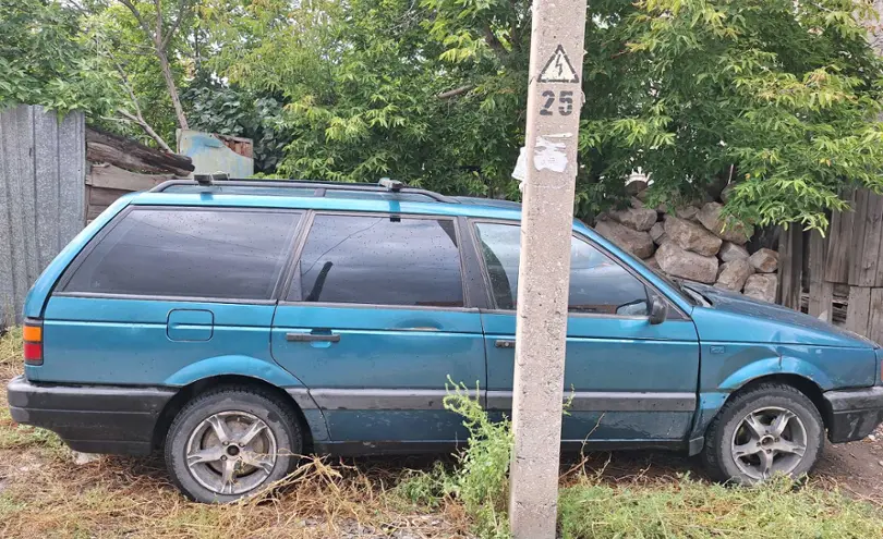 Volkswagen Passat 1991 года за 950 000 тг. в Павлодар