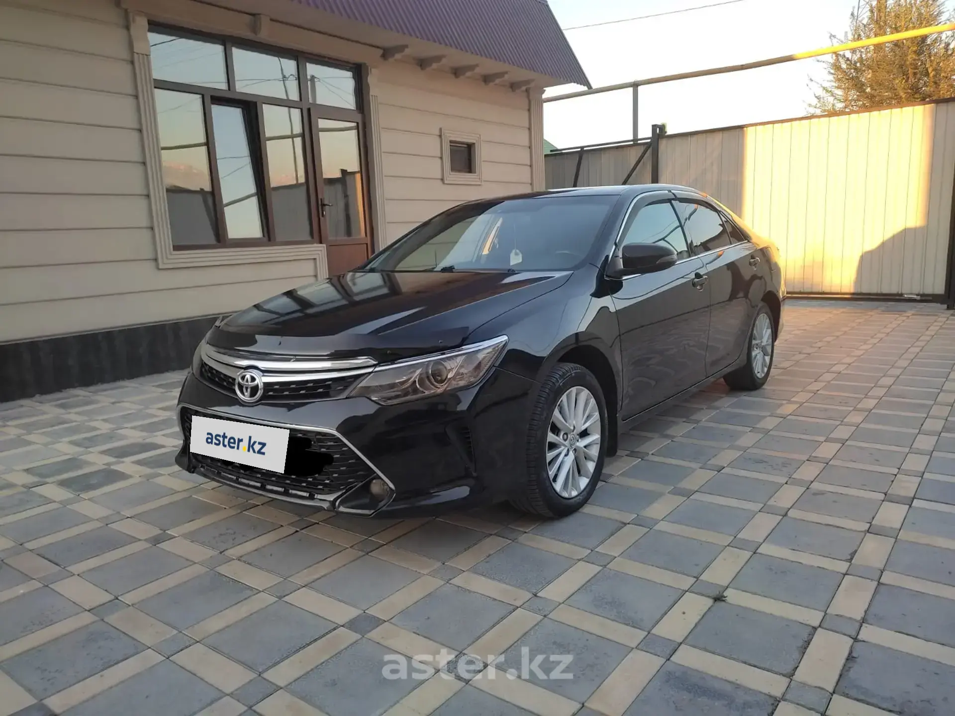 Toyota Camry 2015