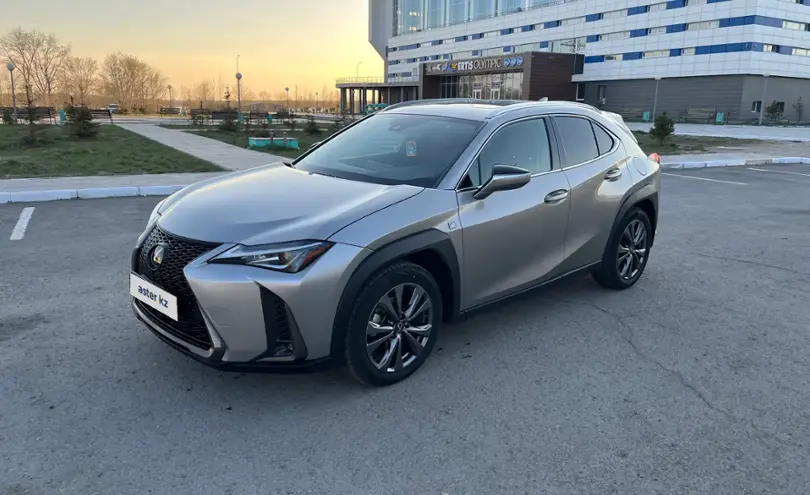 Lexus UX 2019 года за 14 900 000 тг. в Павлодарская область