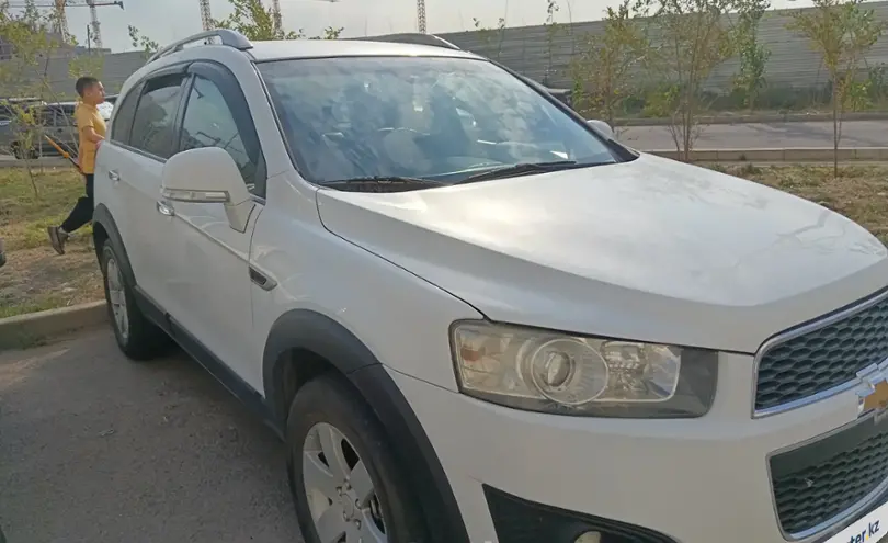 Chevrolet Captiva 2013 года за 7 300 000 тг. в Алматы