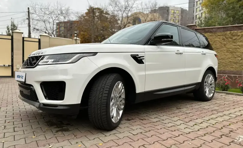 Land Rover Range Rover Sport 2018 года за 33 000 000 тг. в Алматы