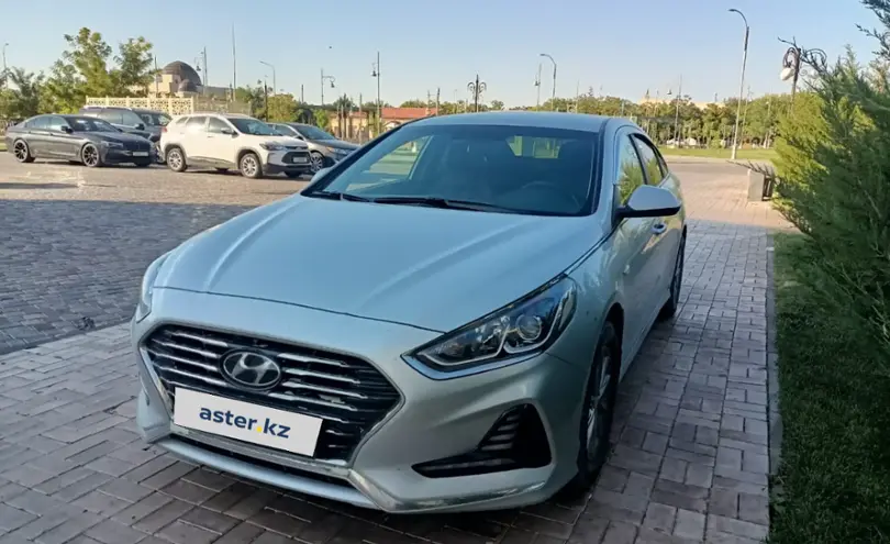 Hyundai Sonata 2018 года за 8 500 000 тг. в Шымкент