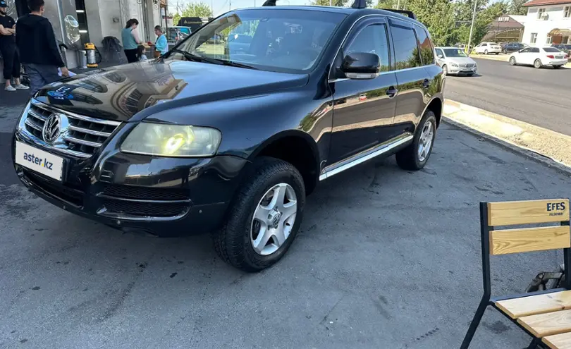 Volkswagen Touareg 2006 года за 5 300 000 тг. в Алматы