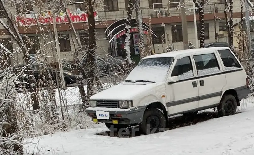 Nissan Prairie 1982 года за 1 200 000 тг. в Алматы