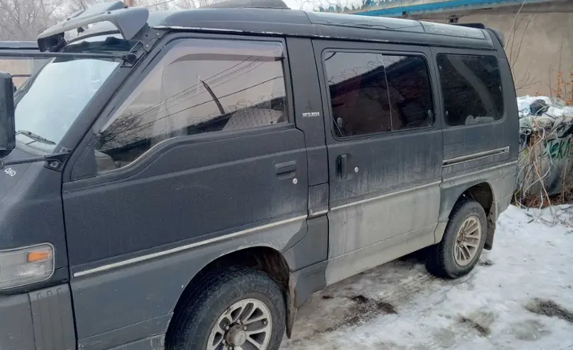 Mitsubishi Delica 1992 года за 2 000 000 тг. в Алматы