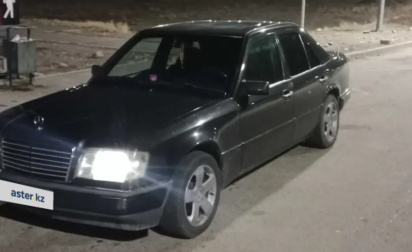 Mercedes-Benz W124 1993 года за 2 000 000 тг. в Талдыкорган