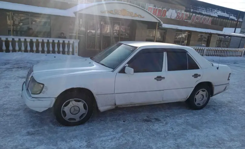 Mercedes-Benz E-Класс 1992 года за 900 000 тг. в Талдыкорган