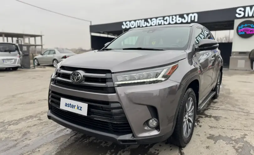 Toyota Highlander 2016 года за 9 447 653 тг. в Костанай