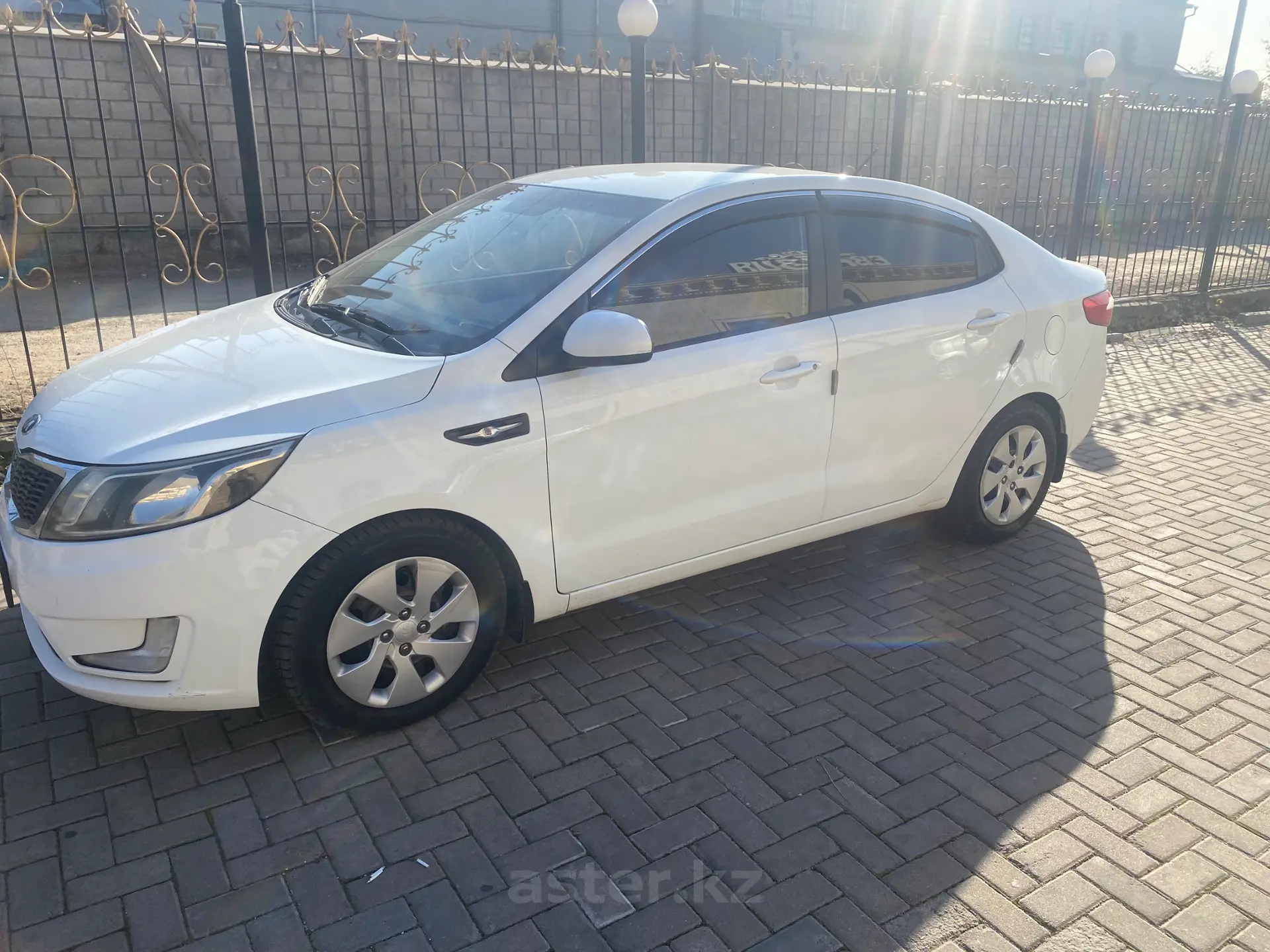 Kia Rio 2015