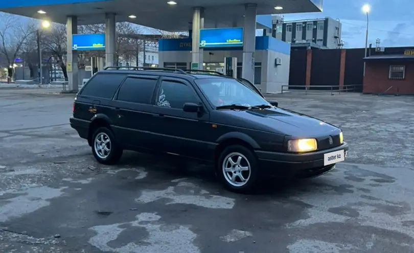 Volkswagen Passat 1993 года за 700 000 тг. в Павлодар