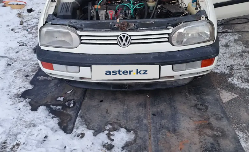 Volkswagen Golf 1994 года за 130 000 тг. в Экибастуз