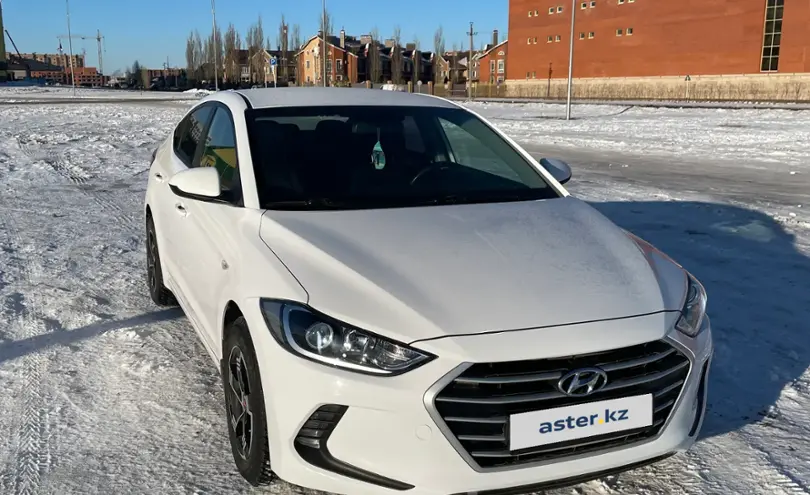 Hyundai Elantra 2017 года за 7 000 000 тг. в Костанай