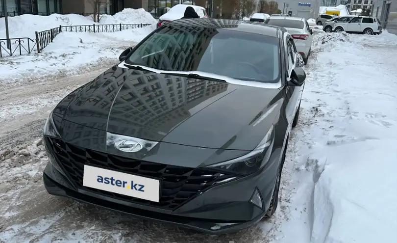 Hyundai Elantra 2022 года за 10 000 000 тг. в Астана