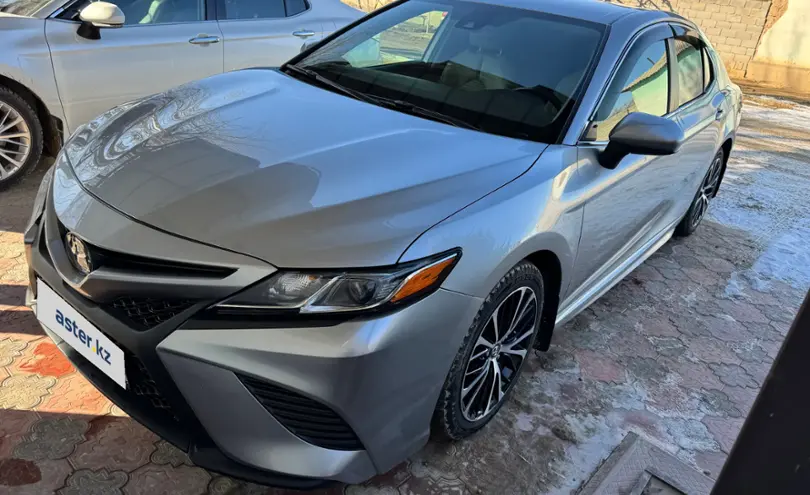 Toyota Camry 2019 года за 12 000 000 тг. в Шымкент