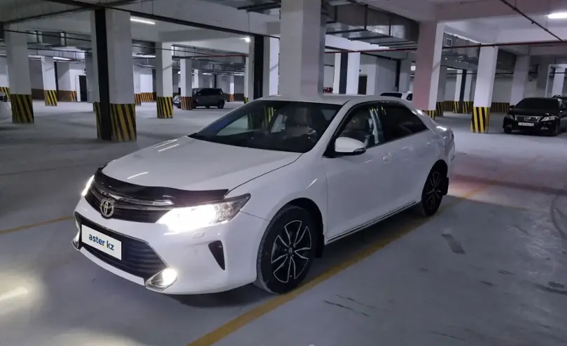 Toyota Camry 2014 года за 10 100 000 тг. в Актау