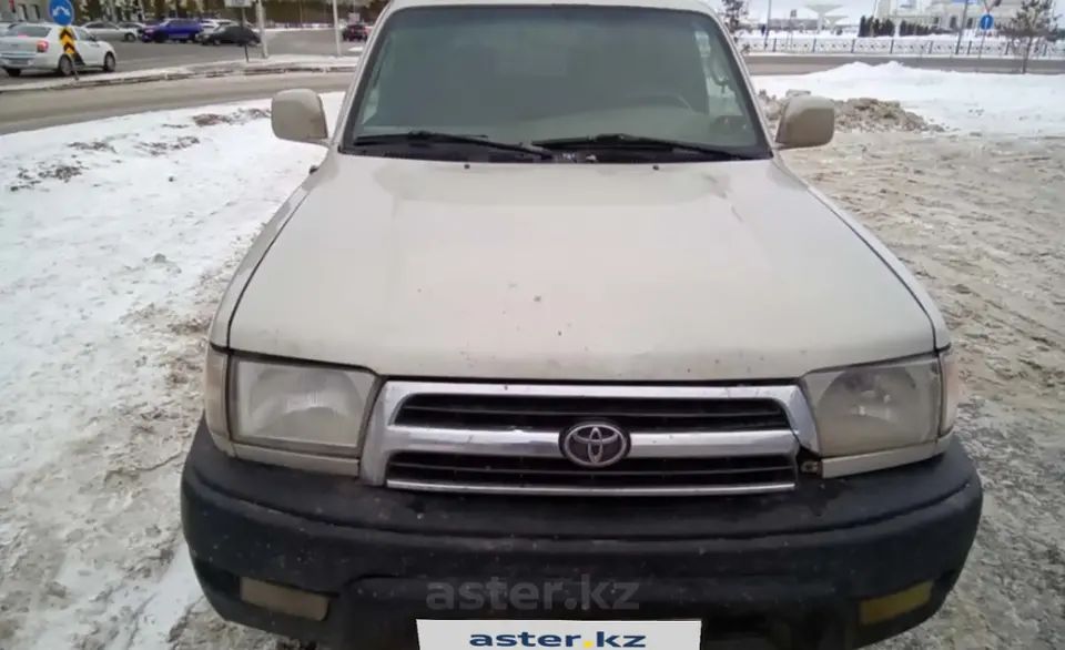 Toyota 4Runner 2000 года за 5 500 000 тг. в Астана фото 2